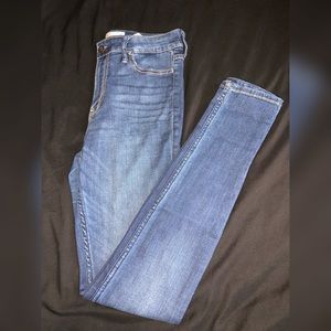 Hollister High Rise Skinny Jeans